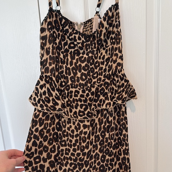 Reformation Felda Dress— buy now— SOLD OUT ONLINE!! NWT - Picture 6 of 7